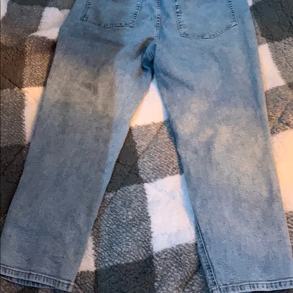 Wild Fable Light Wash Mom Jeans - Picture 6 of 6